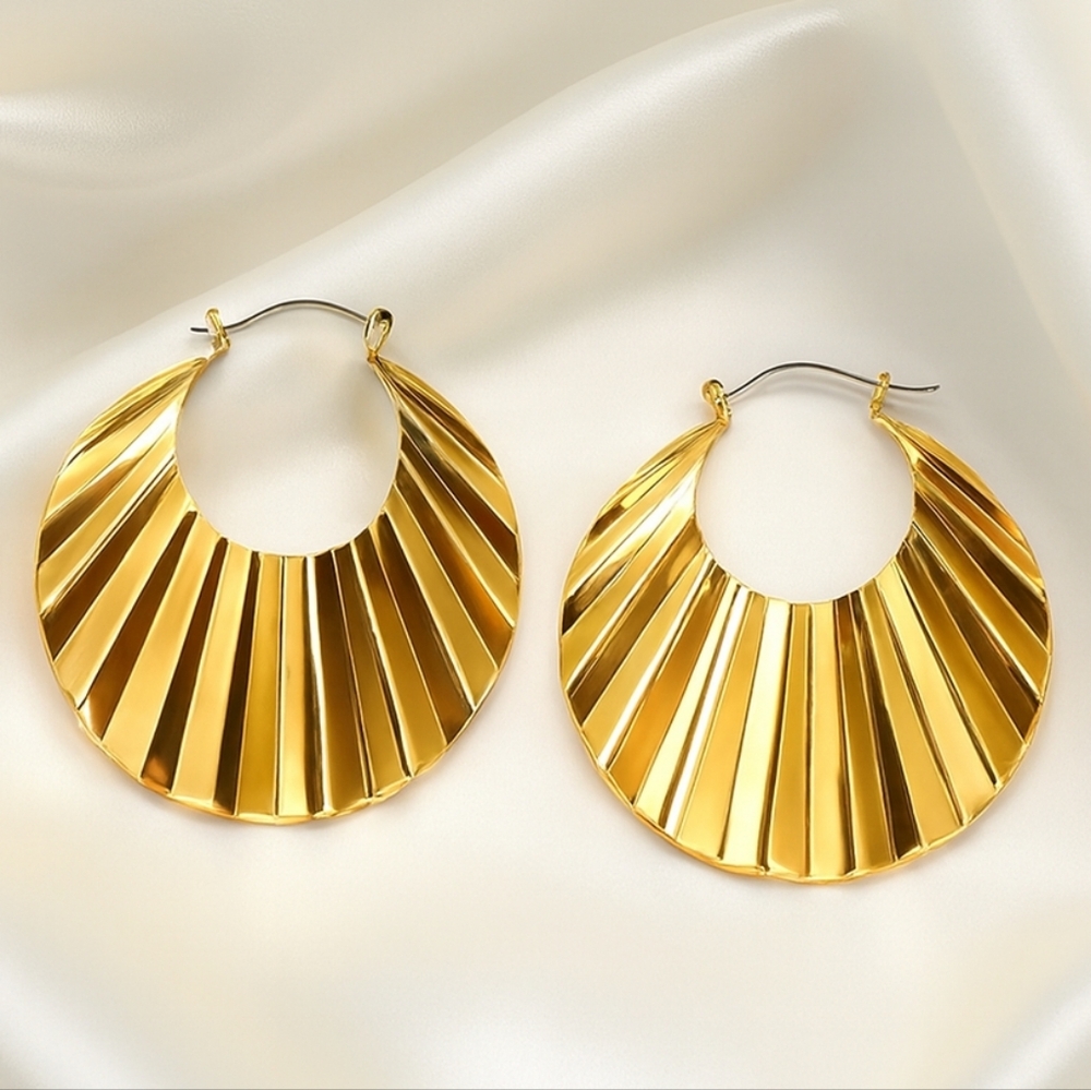 Women's Stunning Polished Gold-tone 2-inch Hoop Circle Design Dainty Earrings
